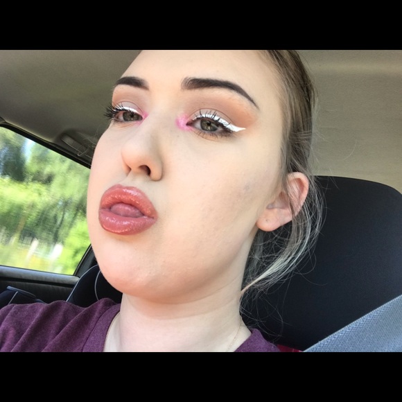 Get to know meeeeee - Picture 2 of 8